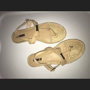 Louise Et cie bow t- strap Thong sandal Espadrilles size 9.5 NWOT
